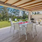 Endless Luxury At Marbella Lake Paradise